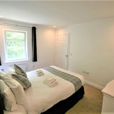 Beautiful Loch Side Apartment With Panoramic Views Fort William Exterior foto