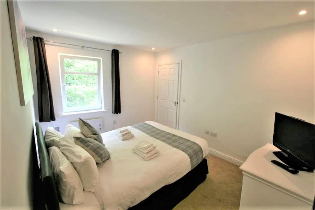 Beautiful Loch Side Apartment With Panoramic Views Fort William Exterior foto